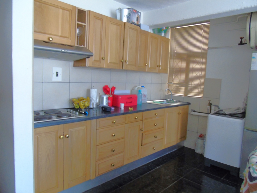 1 Bedroom Property for Sale in Amalinda Eastern Cape